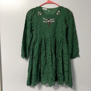 Beautiful dress for kids. In great condition